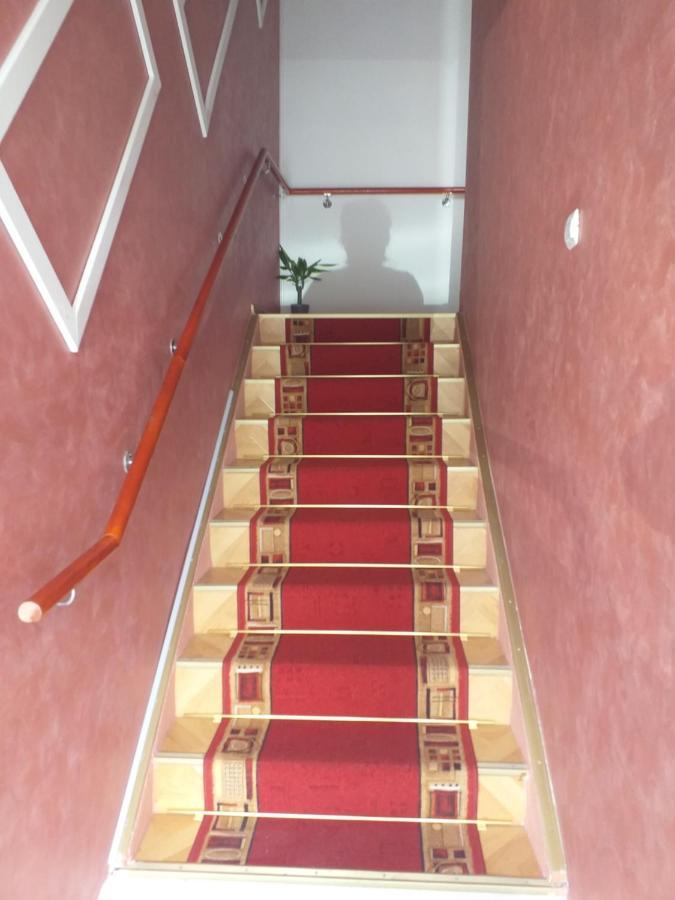 Hotel Hobby 胡内多阿拉 外观 照片