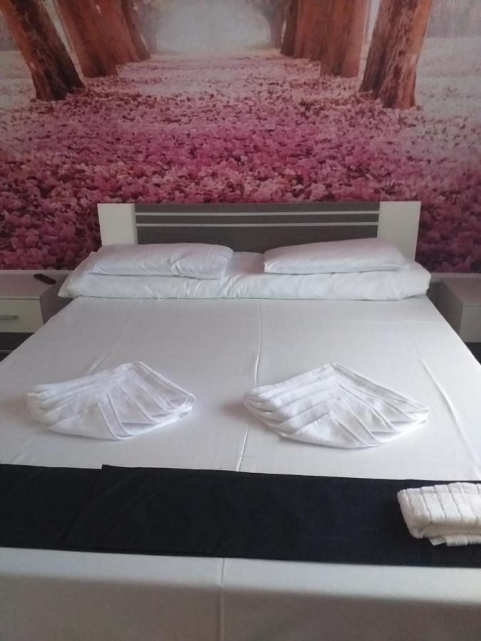 Hotel Hobby 胡内多阿拉 外观 照片