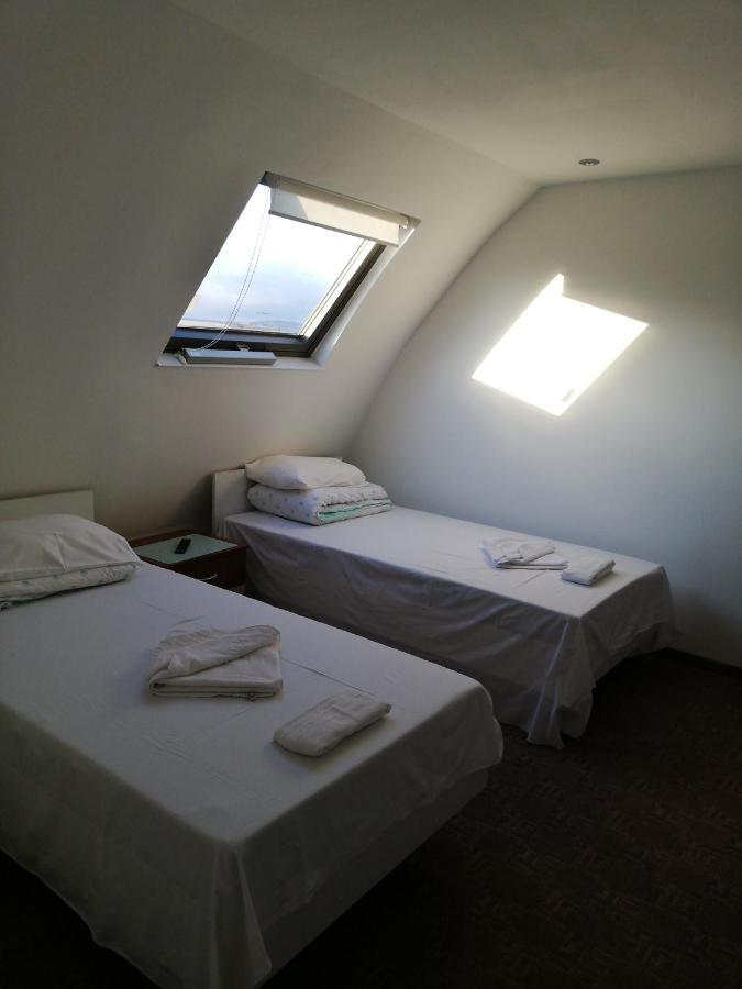 Hotel Hobby 胡内多阿拉 外观 照片